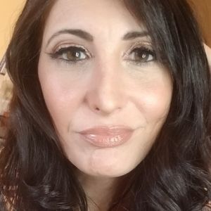 Meet your Posher, Gina